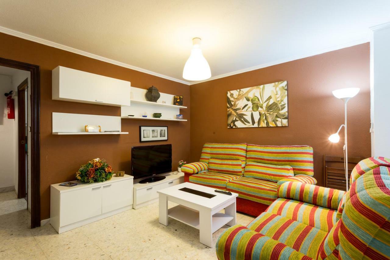 Апартаменты Holi-Rent Albareda Севилья Экстерьер фото
