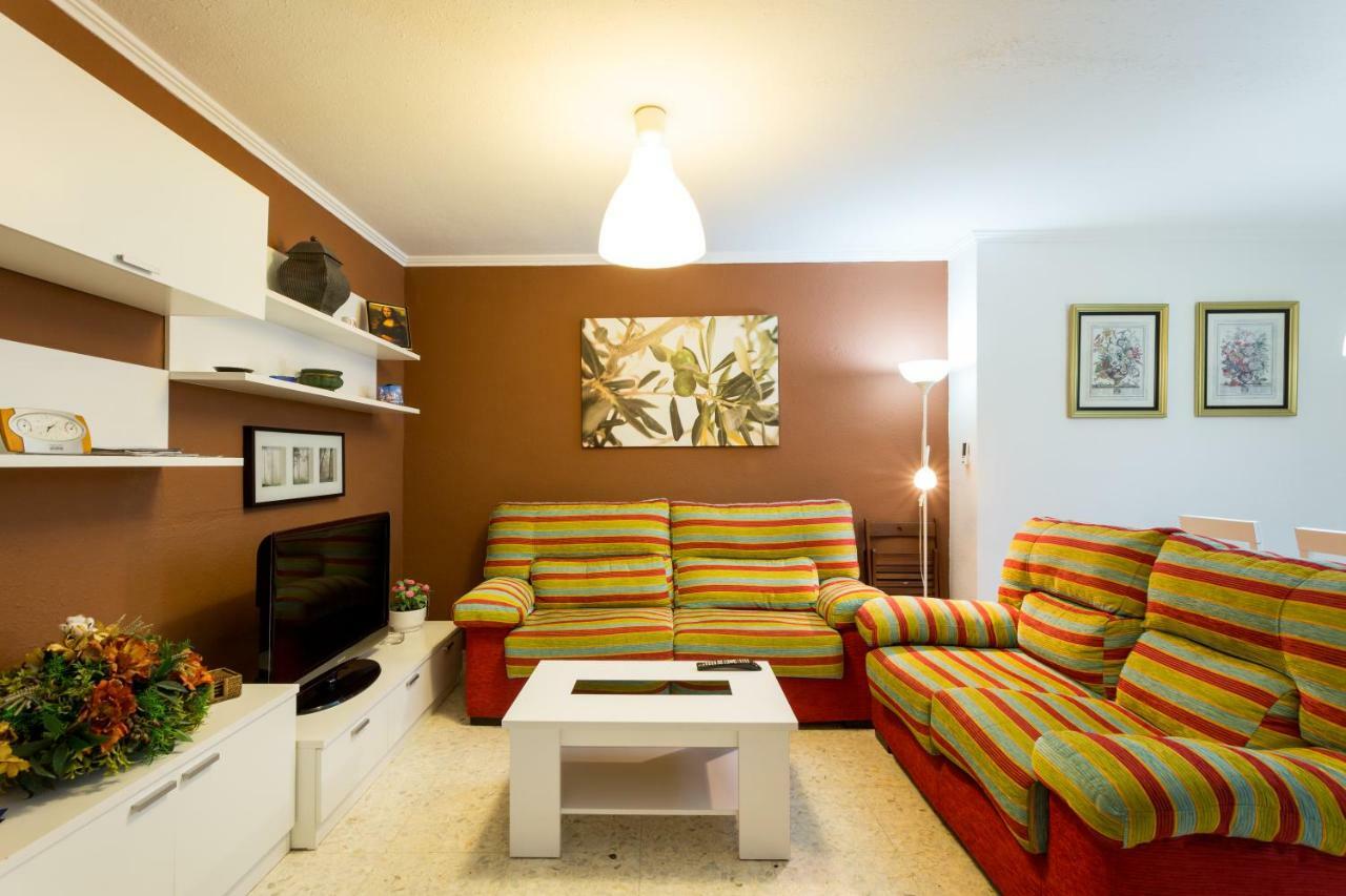 Апартаменты Holi-Rent Albareda Севилья Экстерьер фото