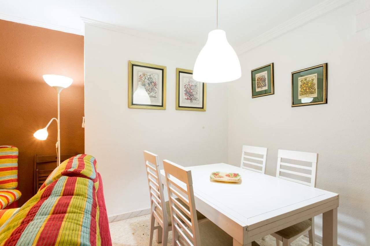 Апартаменты Holi-Rent Albareda Севилья Экстерьер фото