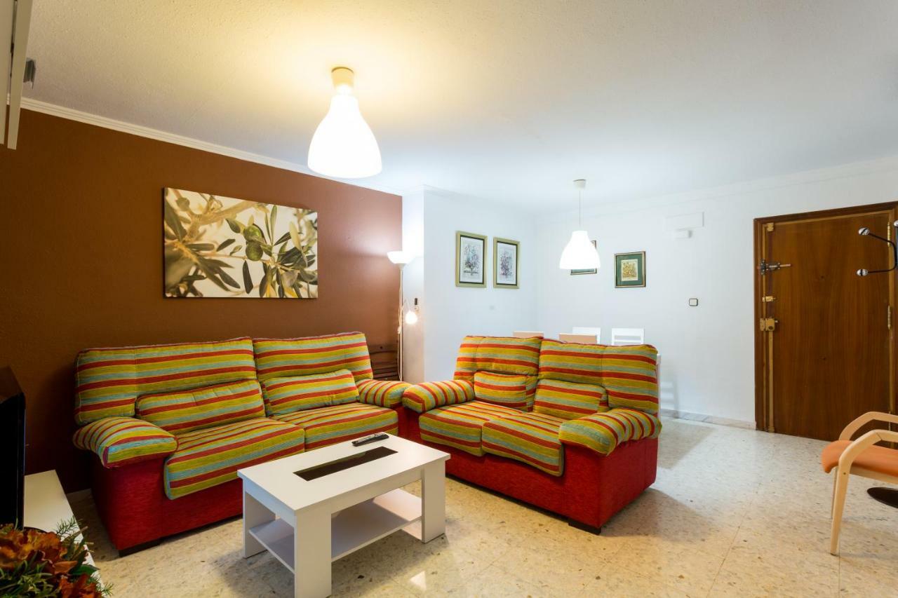 Апартаменты Holi-Rent Albareda Севилья Экстерьер фото