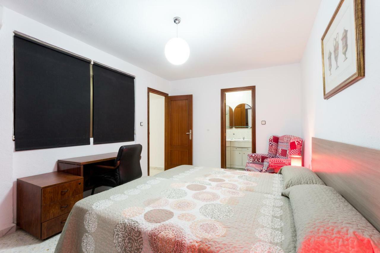 Апартаменты Holi-Rent Albareda Севилья Экстерьер фото