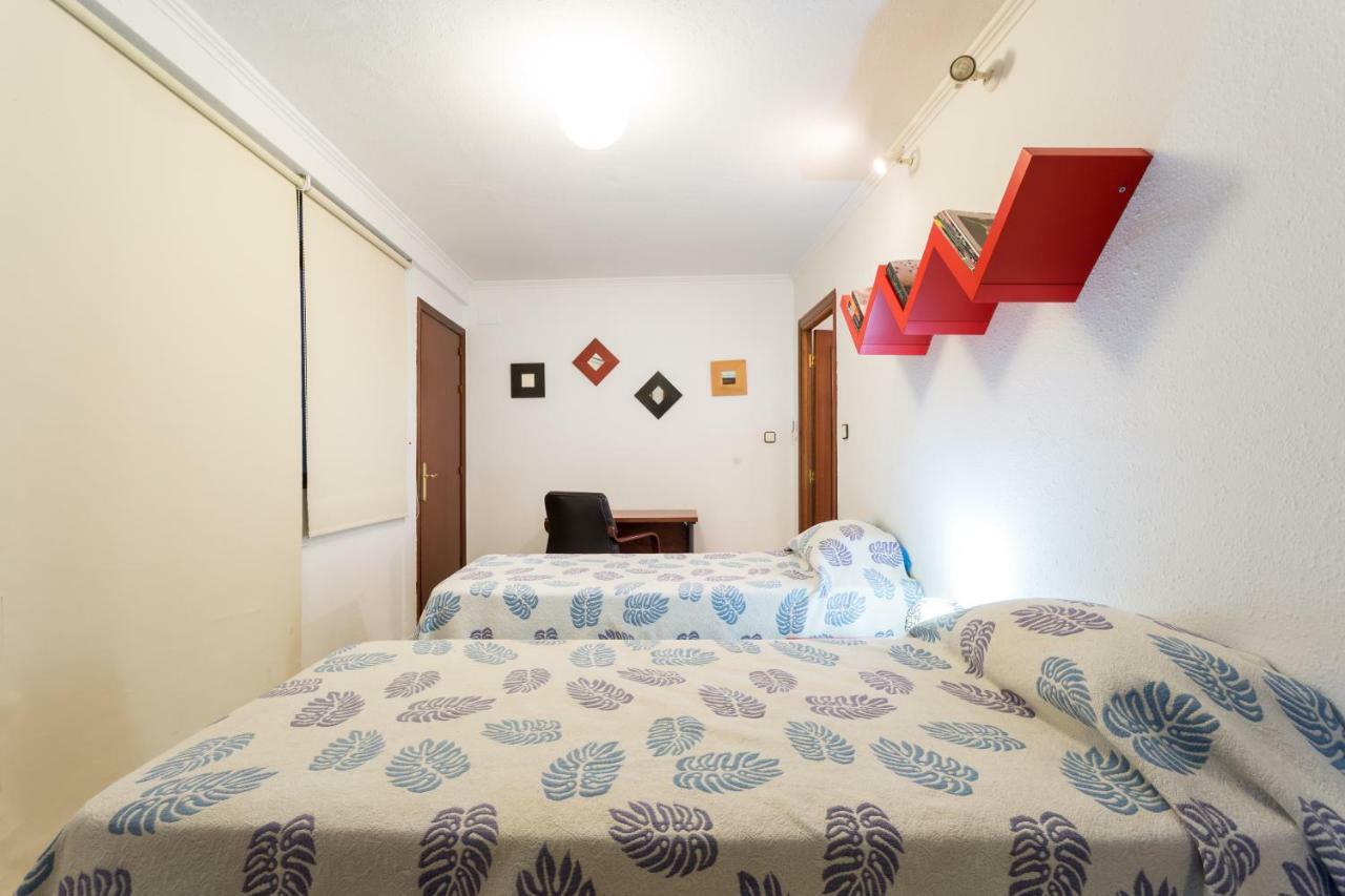 Апартаменты Holi-Rent Albareda Севилья Экстерьер фото