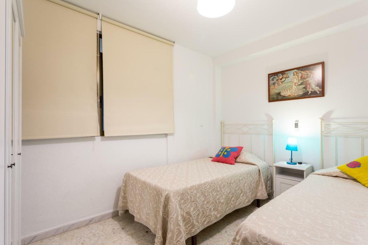 Апартаменты Holi-Rent Albareda Севилья Экстерьер фото