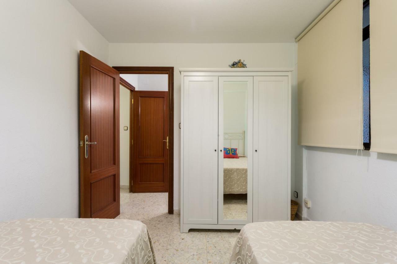 Апартаменты Holi-Rent Albareda Севилья Экстерьер фото